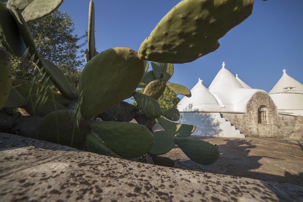 Вілла Trullo Degli Ulivi Остуні Екстер'єр фото