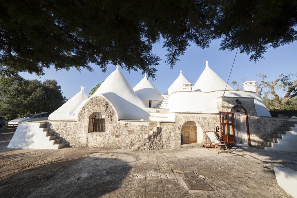 Вілла Trullo Degli Ulivi Остуні Екстер'єр фото