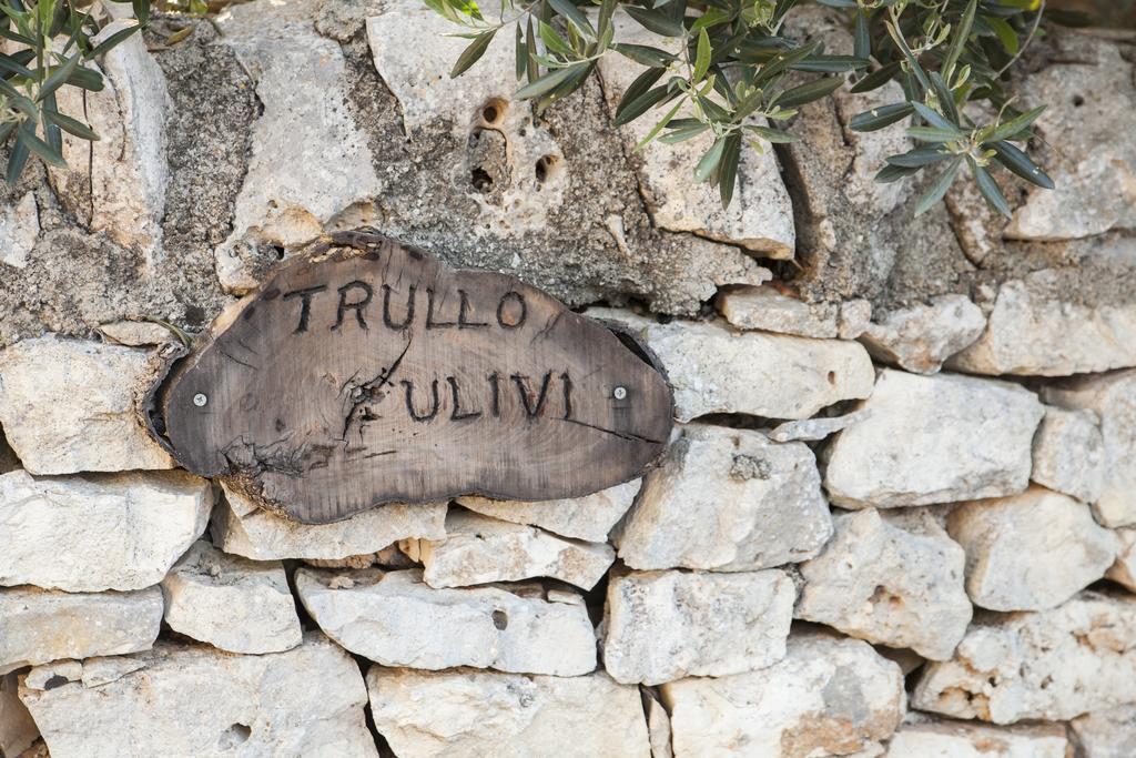Вілла Trullo Degli Ulivi Остуні Екстер'єр фото