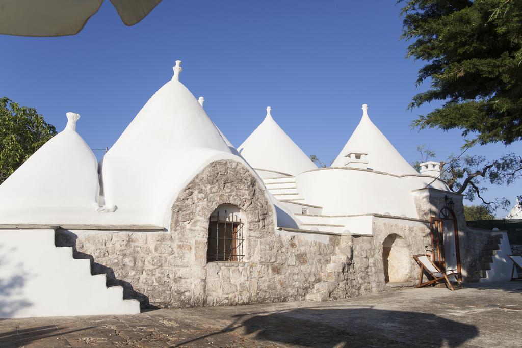 Вілла Trullo Degli Ulivi Остуні Екстер'єр фото