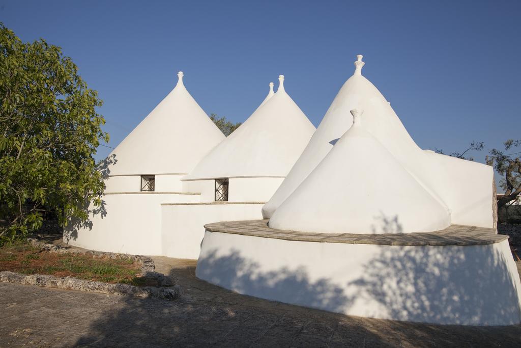 Вілла Trullo Degli Ulivi Остуні Екстер'єр фото